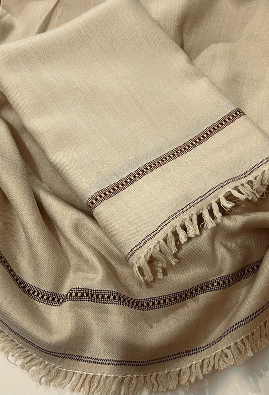 J. EXECUTIVE WOOL SHAWL